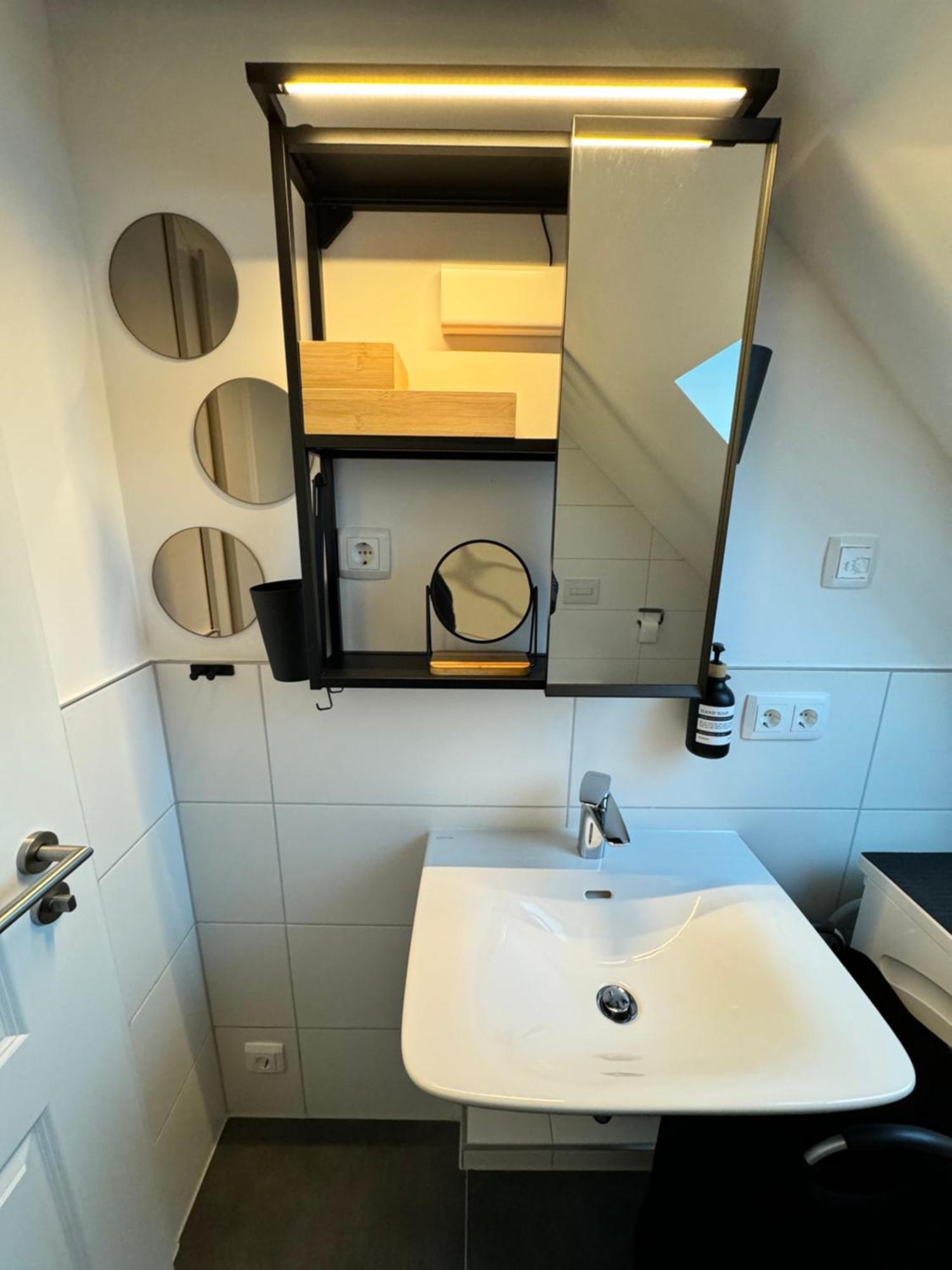 Appartement Modernes Apartment, Voll Eingerichtet Inkl Parkplatz Wlan *
