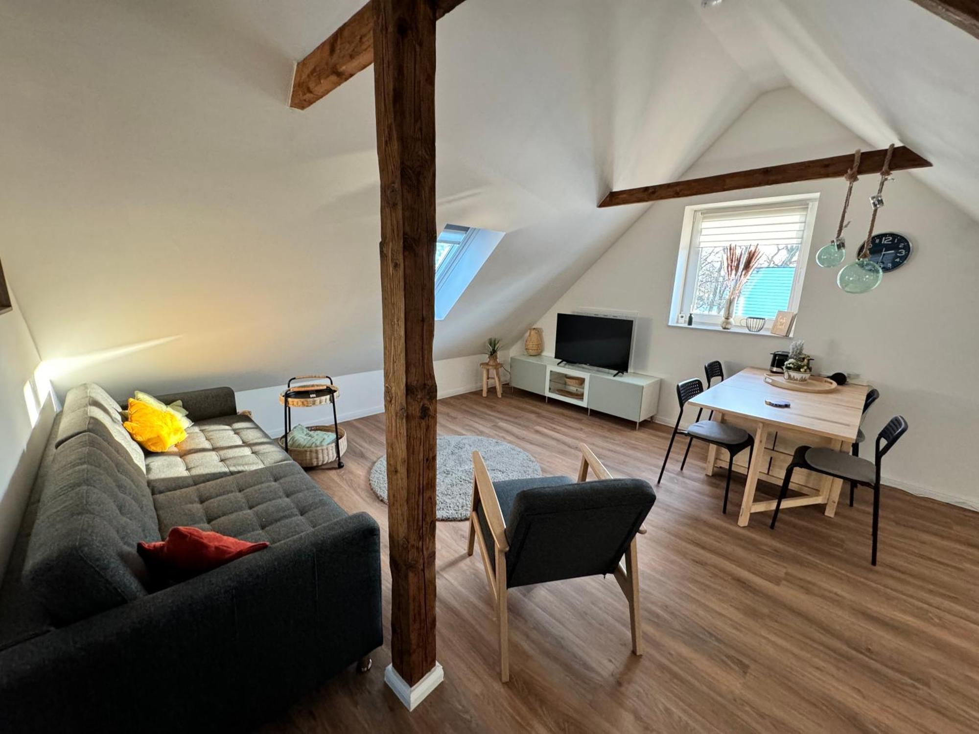 Modernes Apartment, Voll Eingerichtet Inkl Parkplatz Wlan Appartement *