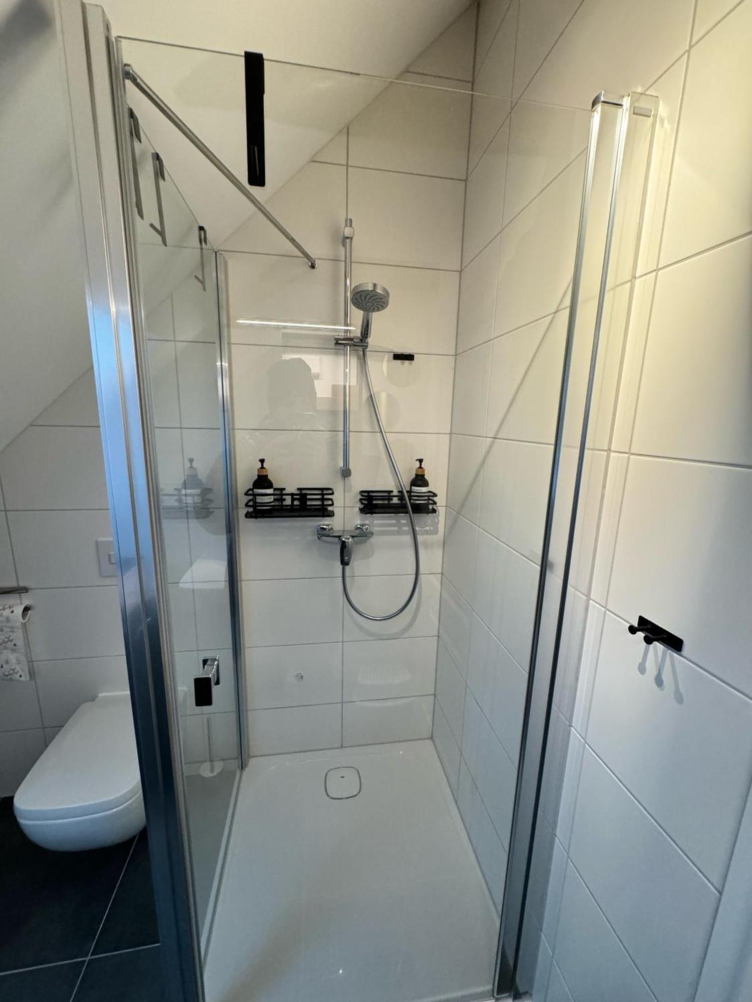 Modernes Apartment, Voll Eingerichtet Inkl Parkplatz Wlan *
