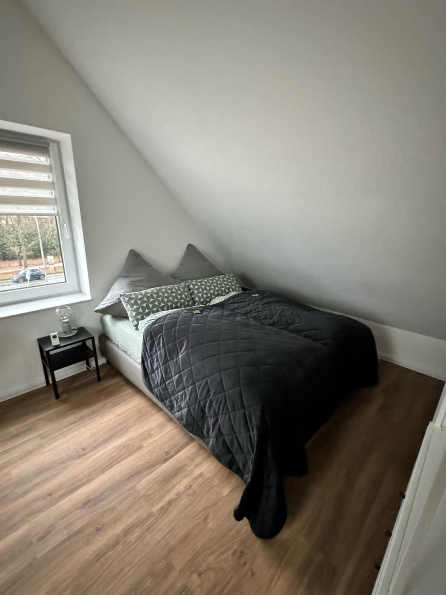 Modernes Apartment, Voll Eingerichtet Inkl Parkplatz Wlan * BRE